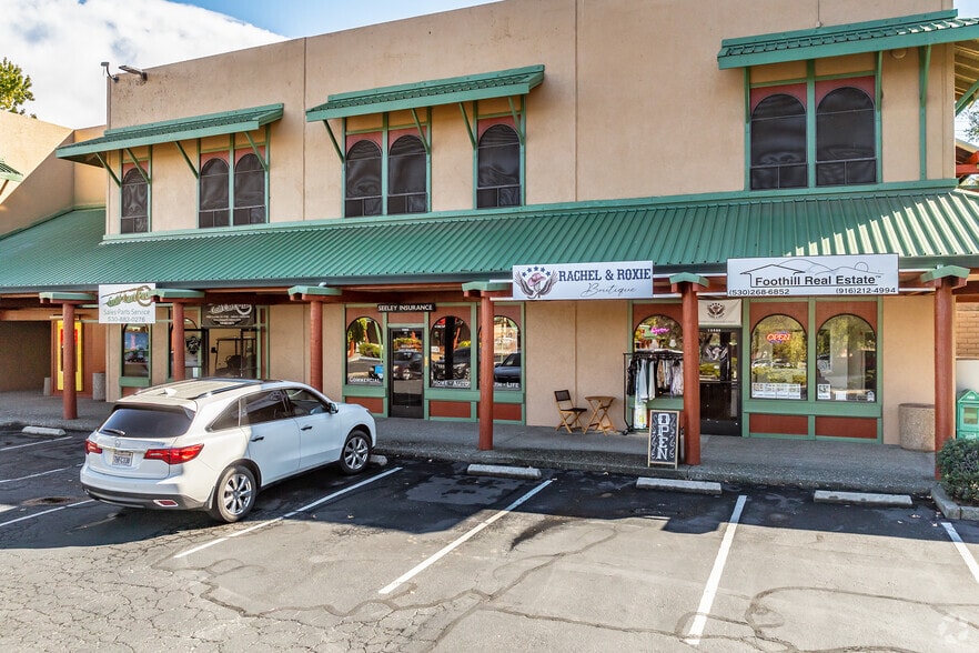 More Photos Of 10868-10966 Combie Rd, Auburn Unknown For Lease