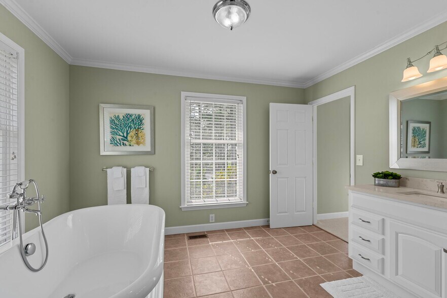 More Photos Of 220 Pungo Shores, Belhaven Lodge Meeting Hall For Sale