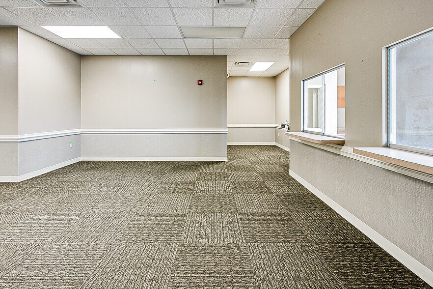 More Photos Of 610 N Fayetteville St, Asheboro Medical For Lease