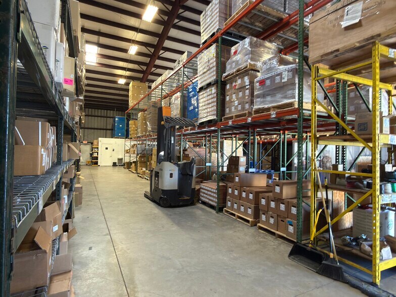 More Photos Of 4210 Whidden Blvd, Port Charlotte Warehouse For Sale