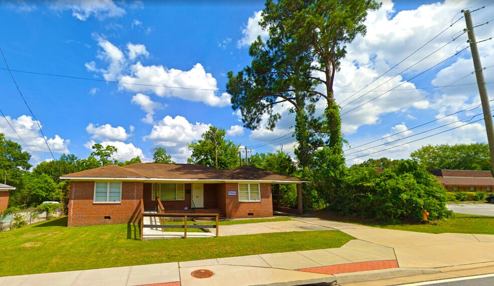 Primary Photo Of 1924 Warm Springs Rd, Columbus Medical For Sale