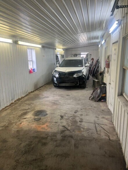 More Photos Of 290 Cortland Rd, Dryden Flex For Sale