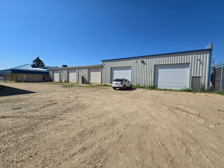More Photos Of 4628 62 St, Red Deer Warehouse For Sale
