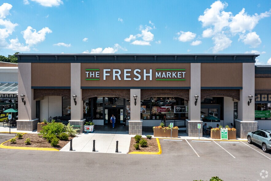 More Photos Of 4320 Kingston Pike, Knoxville Unknown For Lease