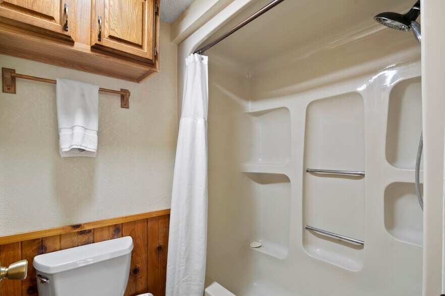 More Photos Of 6641 Ranch 1120 Rd, Rio Frio Specialty For Sale