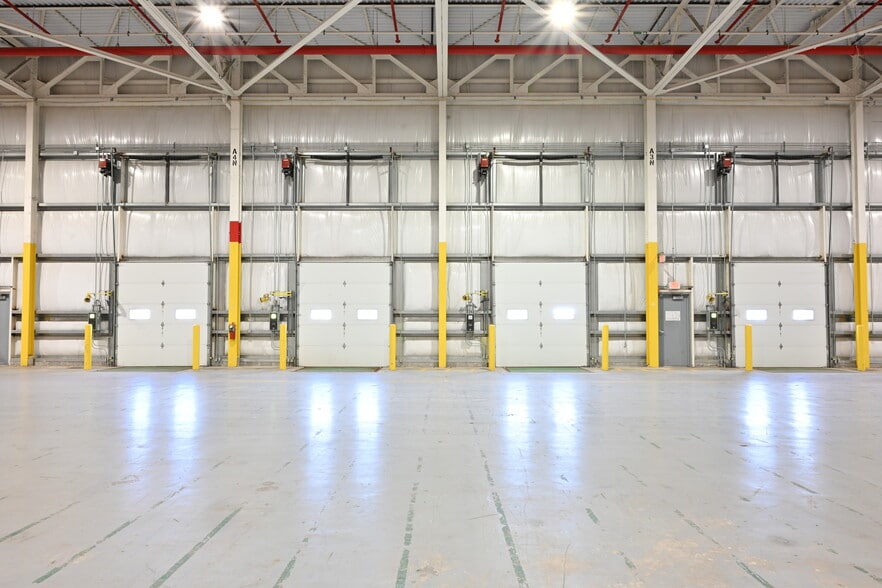More Photos Of 1101 N Center Rd, Flint Manufacturing For Lease
