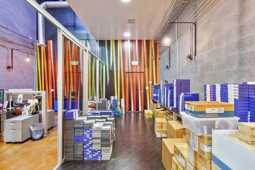 More Photos Of 11251 NW 20th St, Miami Showroom For Sale