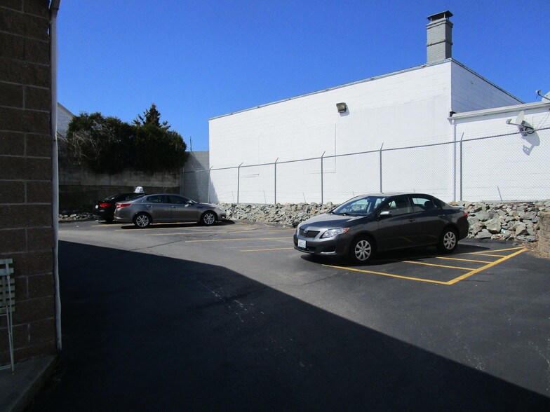 More Photos Of 620 Killingly St, Johnston Restaurant For Sale