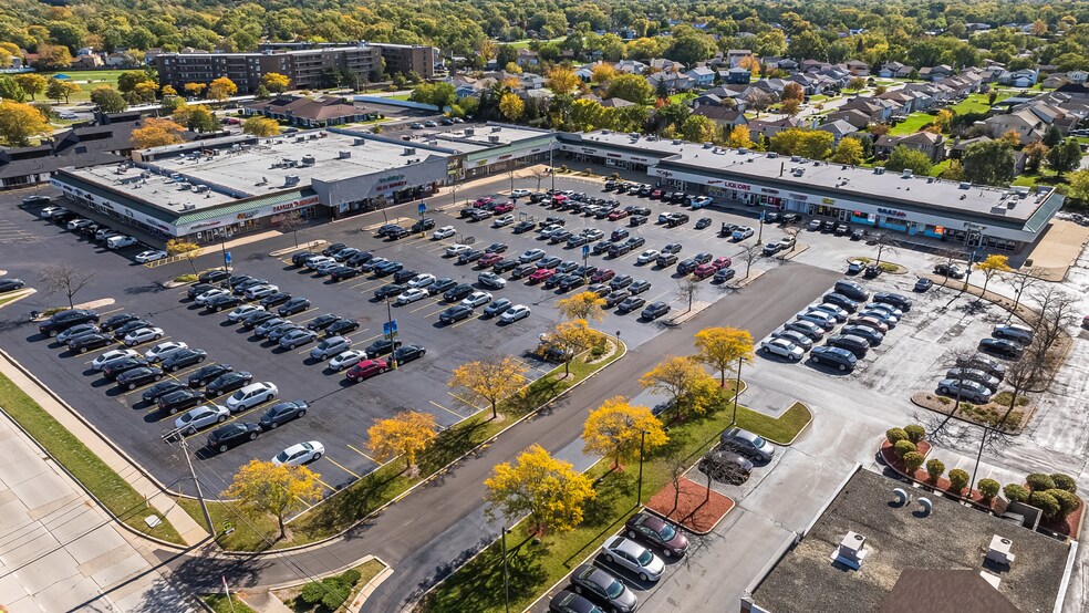 Primary Photo Of 17501-17559 S Kedzie Ave, Hazel Crest Unknown For Lease