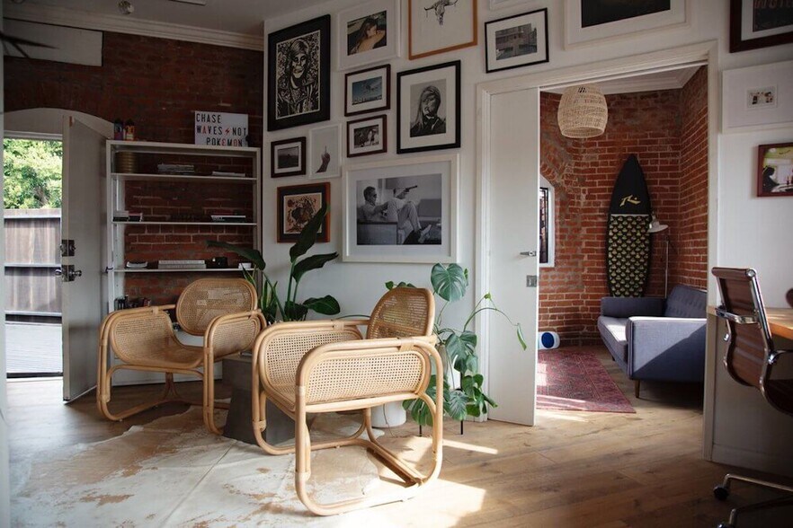 More Photos Of 826 Hampton Dr, Venice Office For Lease