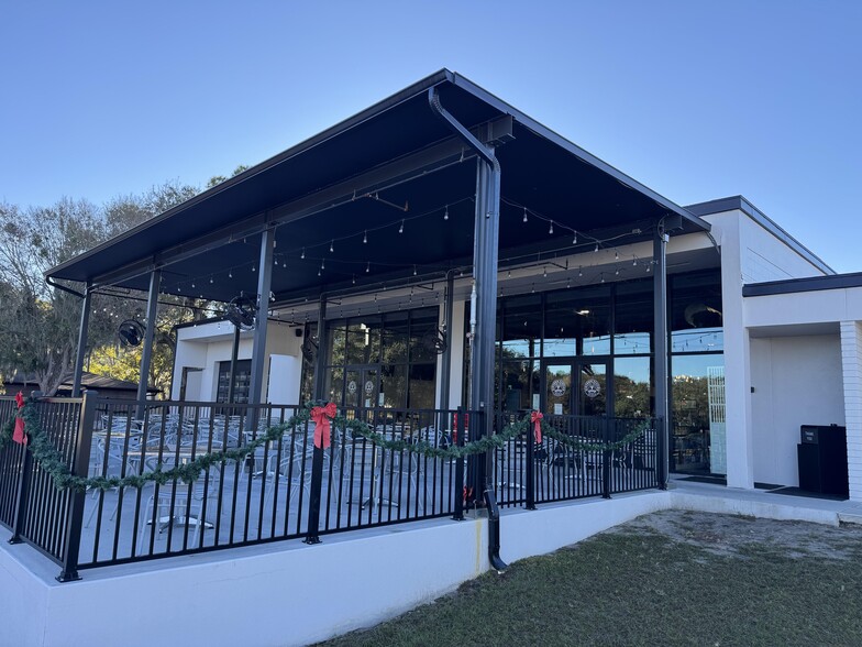 More Photos Of 235 NE Watula Ave, Ocala General Retail For Sale