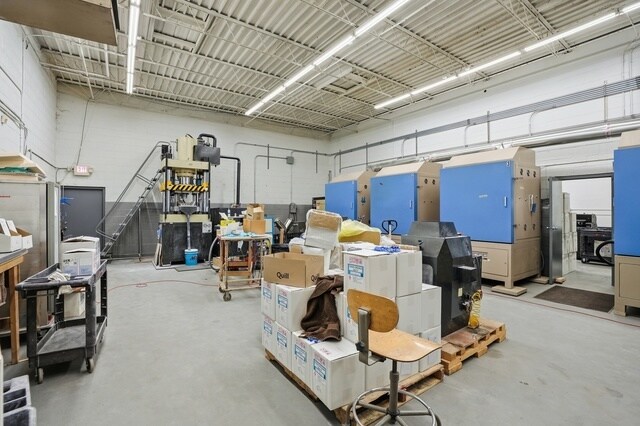 More Photos Of 968-980 Main St, Crete Freestanding For Sale