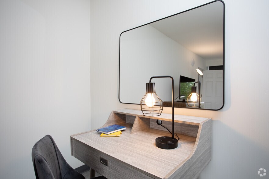 More Photos Of 1707 Owen Dr, Fayetteville Apartments For Lease