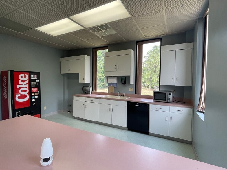 More Photos Of 451 N Winstead Ave, Rocky Mount Office For Sale