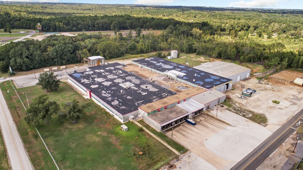 More Photos Of 13343 Interstate 20 E, Tyler Warehouse For Lease