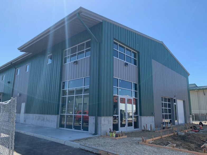 More Photos Of 3980 Steel Way, San Luis Obispo Warehouse For Lease