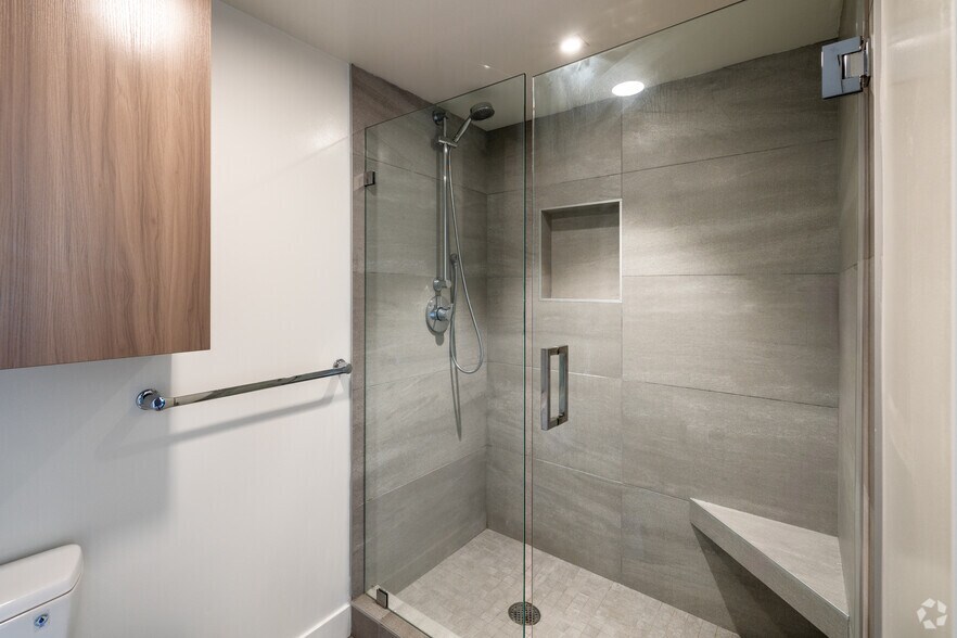 More Photos Of 1743 Butler Ave, Los Angeles Apartments For Sale