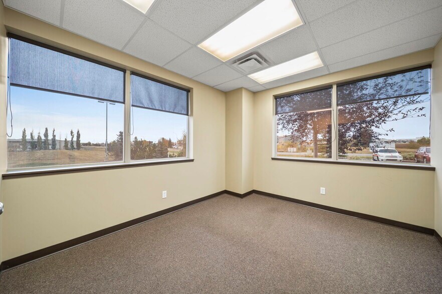 More Photos Of 53 Burnt Park Dr, Red Deer County Industrial For Sale