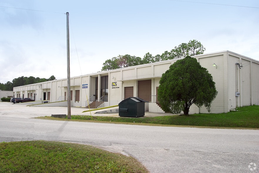 More Photos Of 3028 Mercury Rd, Jacksonville Warehouse For Lease