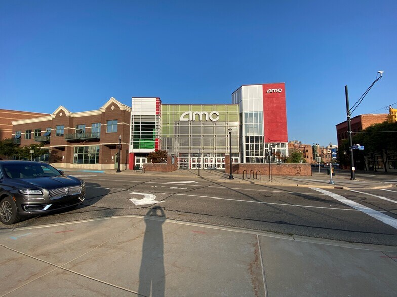 More Photos Of 180 Portage St, Kalamazoo Movie Theatre For Sale