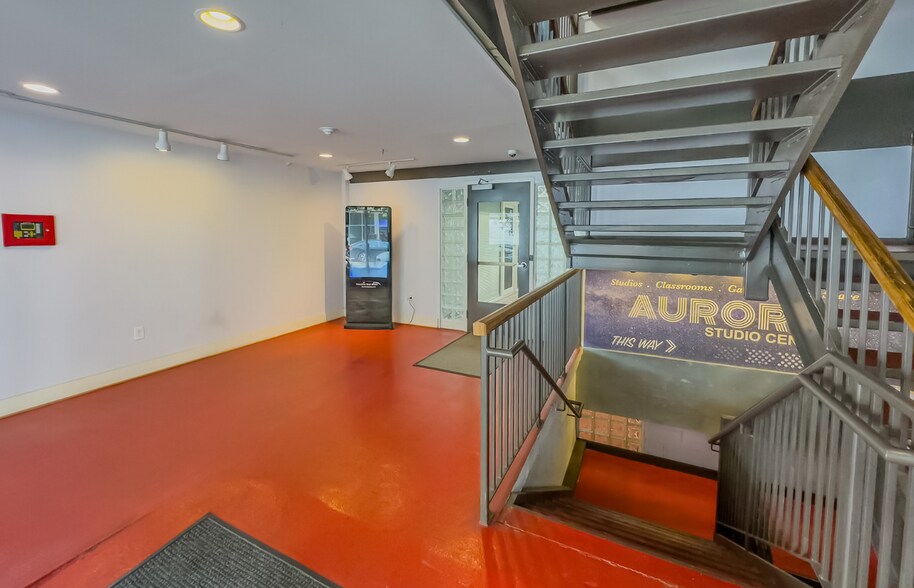 More Photos Of 110 Campbell Ave SW, Roanoke Loft Creative Space For Sale