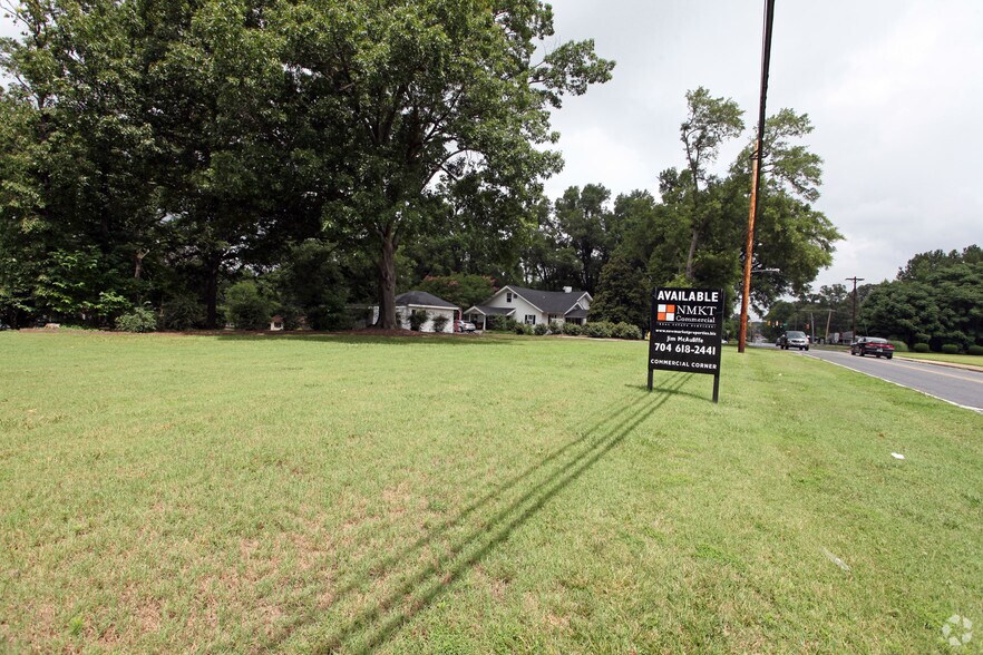 More Photos Of 1417 Davis Park Rd, Gastonia Land For Sale