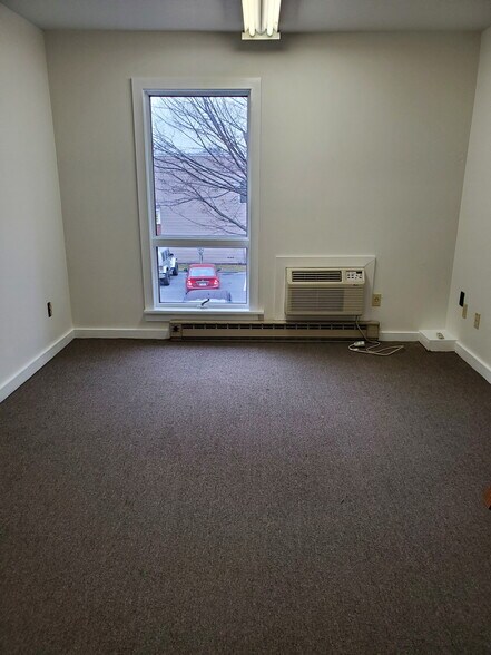 More Photos Of 78 S Courtland St, East Stroudsburg Office For Lease