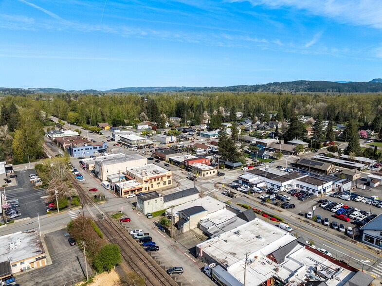 More Photos Of 111 E North Bend Way, North Bend Storefront For Sale