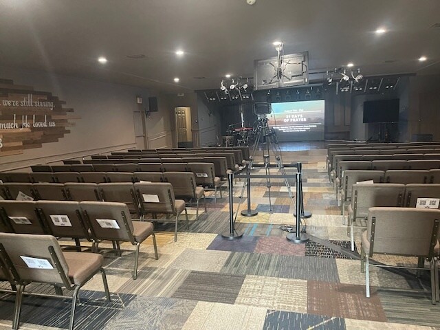 More Photos Of 8353 Lake June Rd, Dallas Religious Facility For Sale