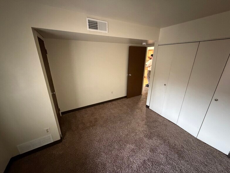 More Photos Of 200 Electric Ave, East Pittsburgh Apartments For Sale
