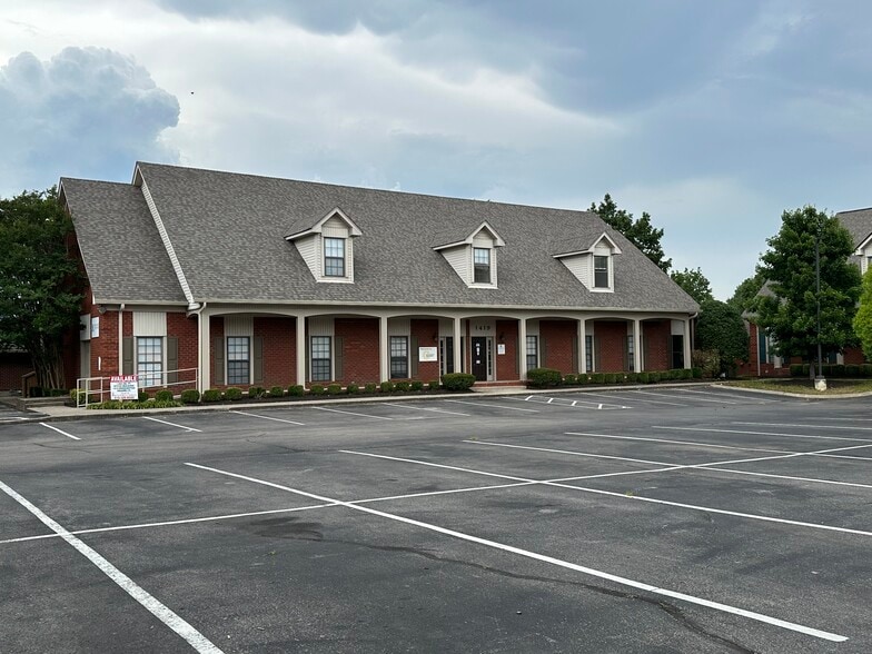 Primary Photo Of 1419 Kensington Square Ct, Murfreesboro Medical For Lease
