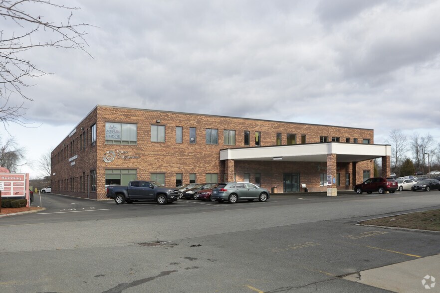 421 Merrimack St, Methuen, MA 01844 For Lease