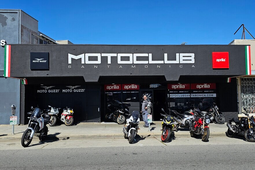 More Photos Of 2011-2013 Lincoln Blvd, Santa Monica General Retail For Sale