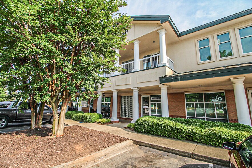 Primary Photo Of 1516 Village Harbor Dr, Clover Storefront Retail Office For Sale