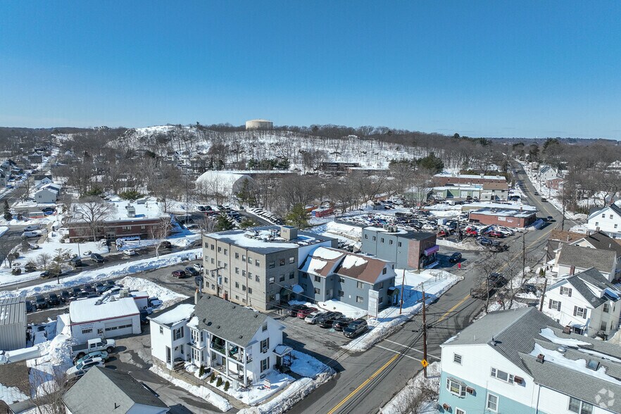 More Photos Of 76 Winn St, Woburn Office For Lease