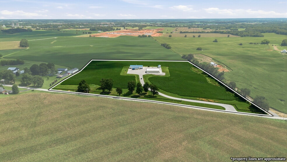 Primary Photo Of 4395 Witt rd, Franklin Manufacturing For Sale