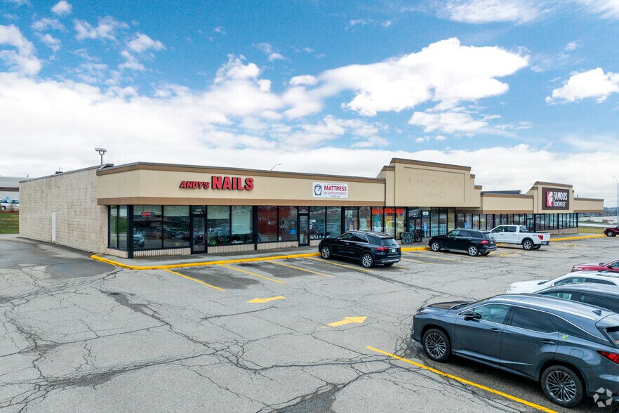 More Photos Of 1160-1300 E Army Post Rd, Des Moines Unknown For Lease