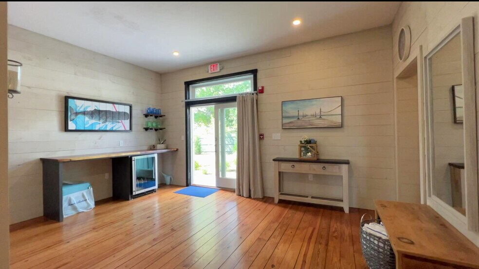 More Photos Of 156 Teaticket Hwy, Falmouth Storefront Retail Residential For Sale