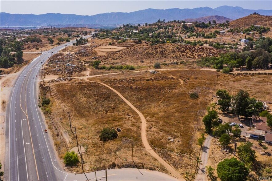 More Photos Of Highway 74 @ Peach Street, Perris Land For Sale