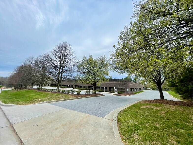 More Photos Of 3600 Crondall Ln, Owings Mills Light Manufacturing For Lease