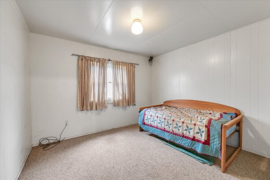 More Photos Of 18387 Chestnut Ave, Tuolumne Restaurant For Sale