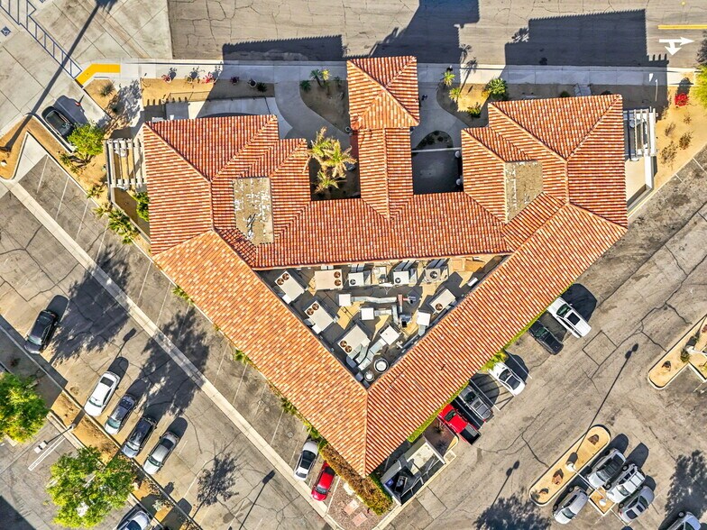 More Photos Of 73101 Highway 111, Palm Desert General Retail For Sale