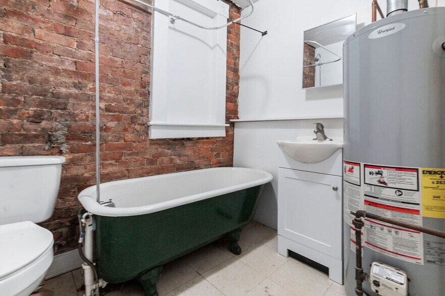 More Photos Of , Columbus Unknown For Sale