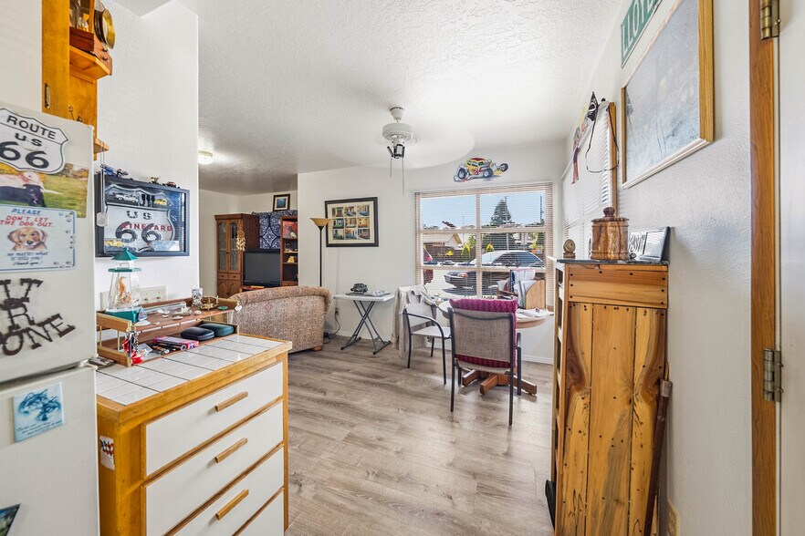 More Photos Of 542 Pacific Ave, Brookings Multifamily For Sale