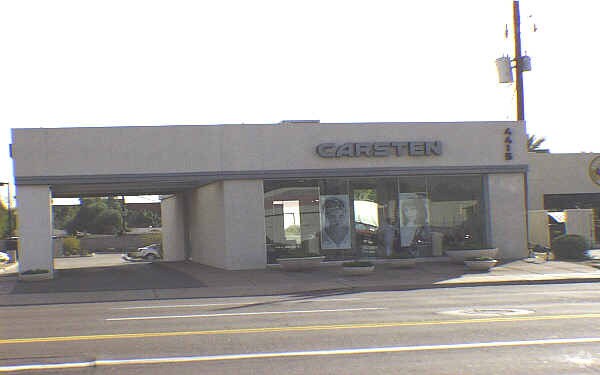 More Photos Of 4415 E Indian School Rd, Phoenix Freestanding For Lease