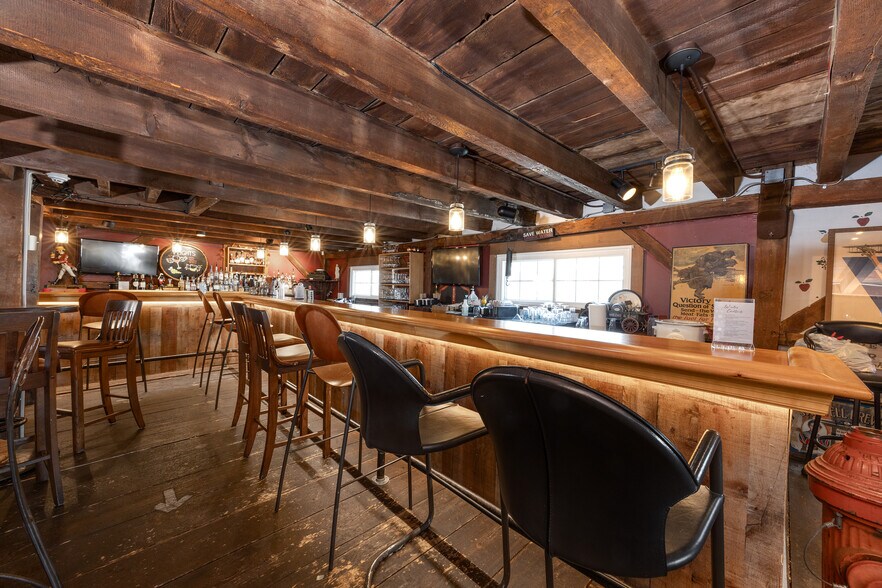 More Photos Of 6123 Lower York Rd, New Hope Specialty For Sale