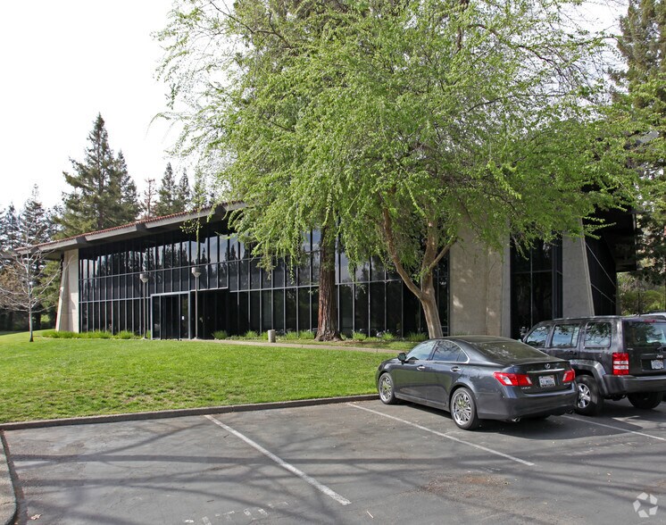 More Photos Of 10961 Sun Center Dr, Rancho Cordova Office For Sale