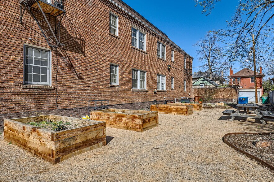 More Photos Of 1580 St Paul St, Denver Apartments For Sale