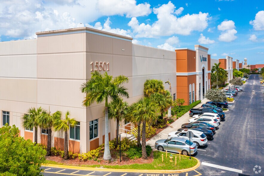 More Photos Of 15501 SW 29th St, Miramar Distribution For Lease