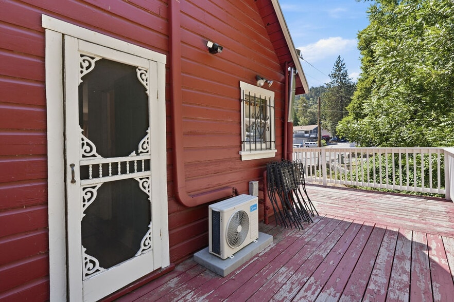 More Photos Of 568 Forest Shade Rd, Crestline Office For Sale